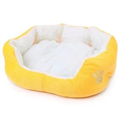 Machine washable plush pad for dogs and cats, close-up detail view