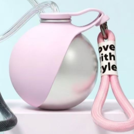 Portable Silicone Pet Water Bottle and Drinking Bowl with Leak-Proof Locking Design