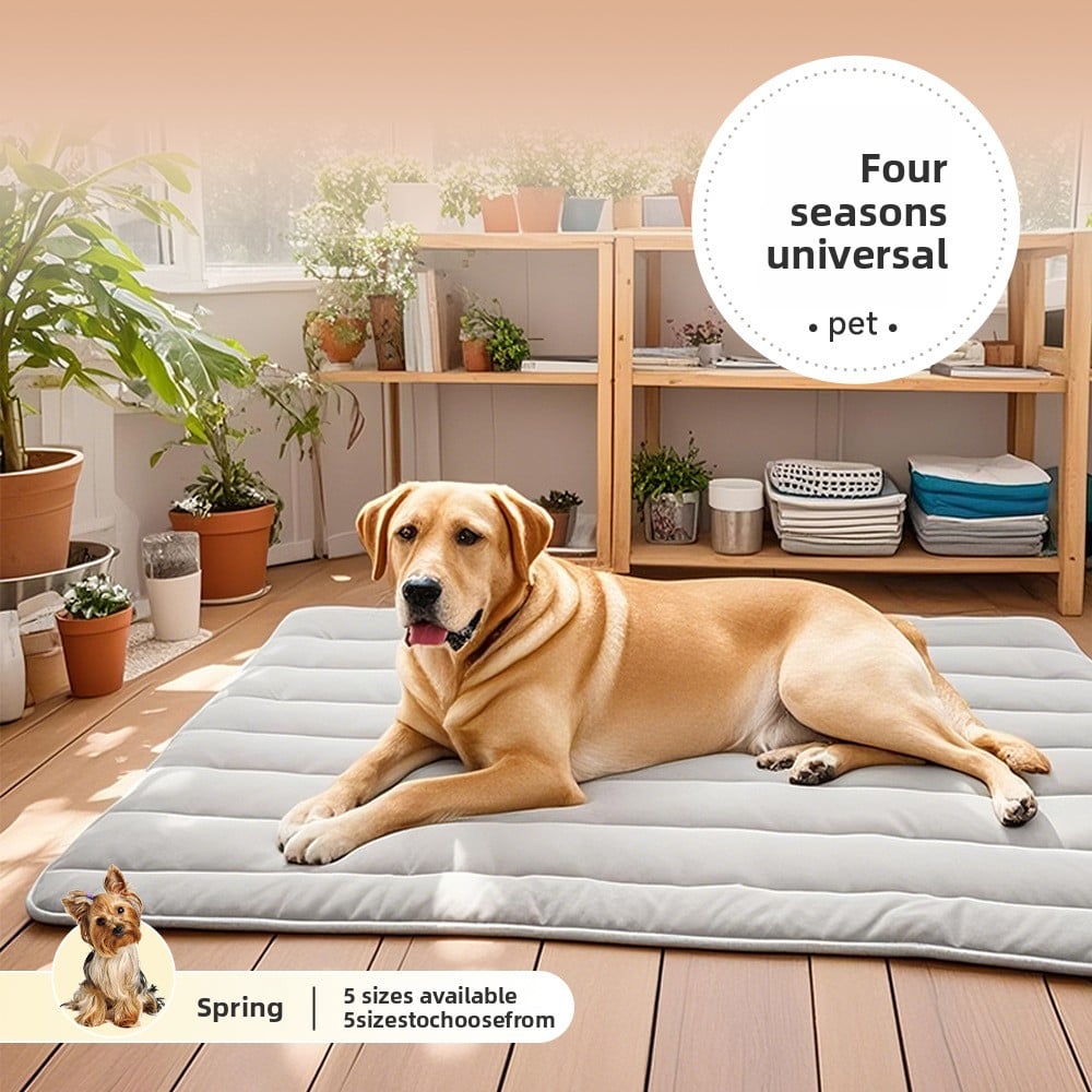 Washable dog crate mat in grey, main product photo