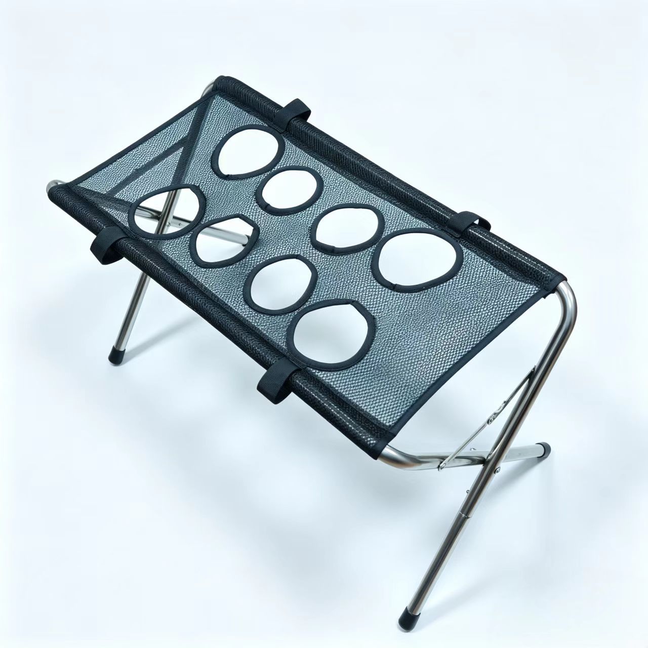 Detachable pet grooming station and hammock bed, extra detail view