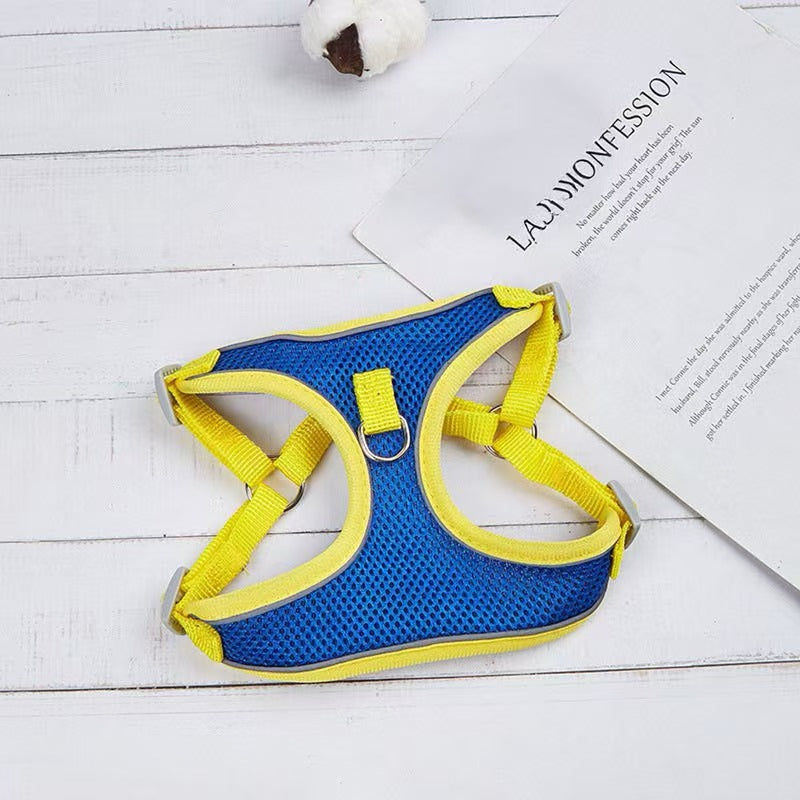 Breathable vest harness for small dogs and cats, main product photo