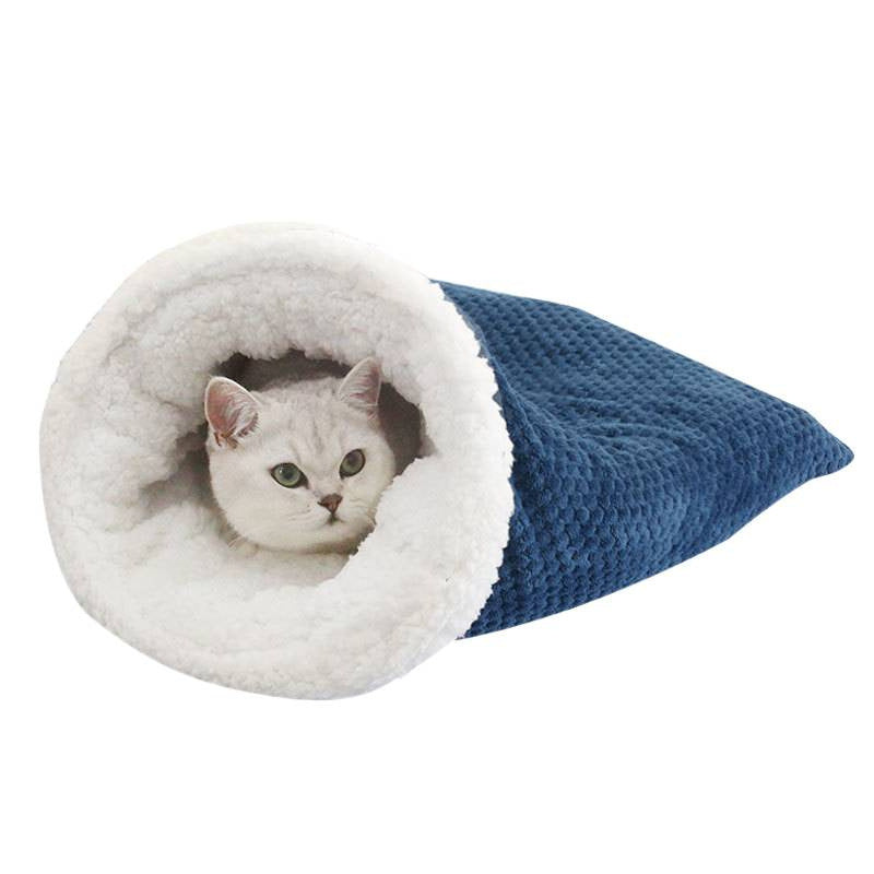 Cosy plush cat sleeping sack in light grey, product image 2