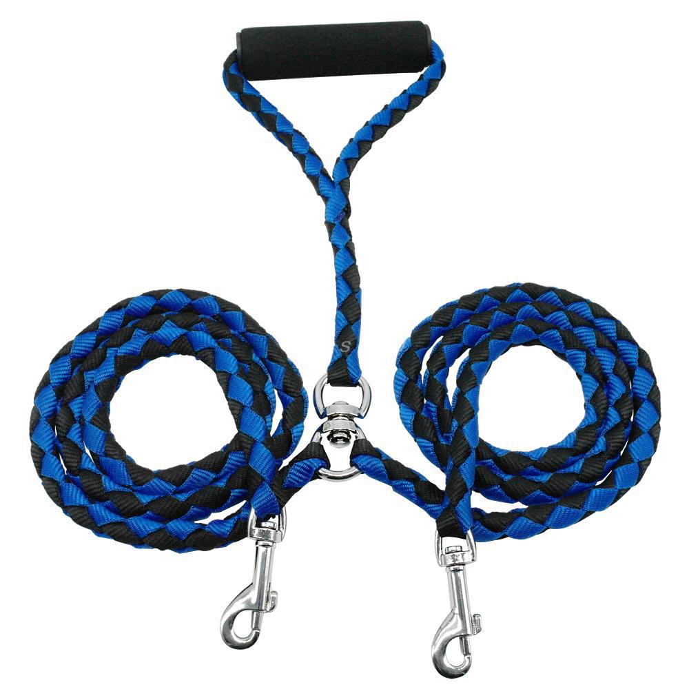 Double-headed braided rope lead for two dogs, ideal for everyday use