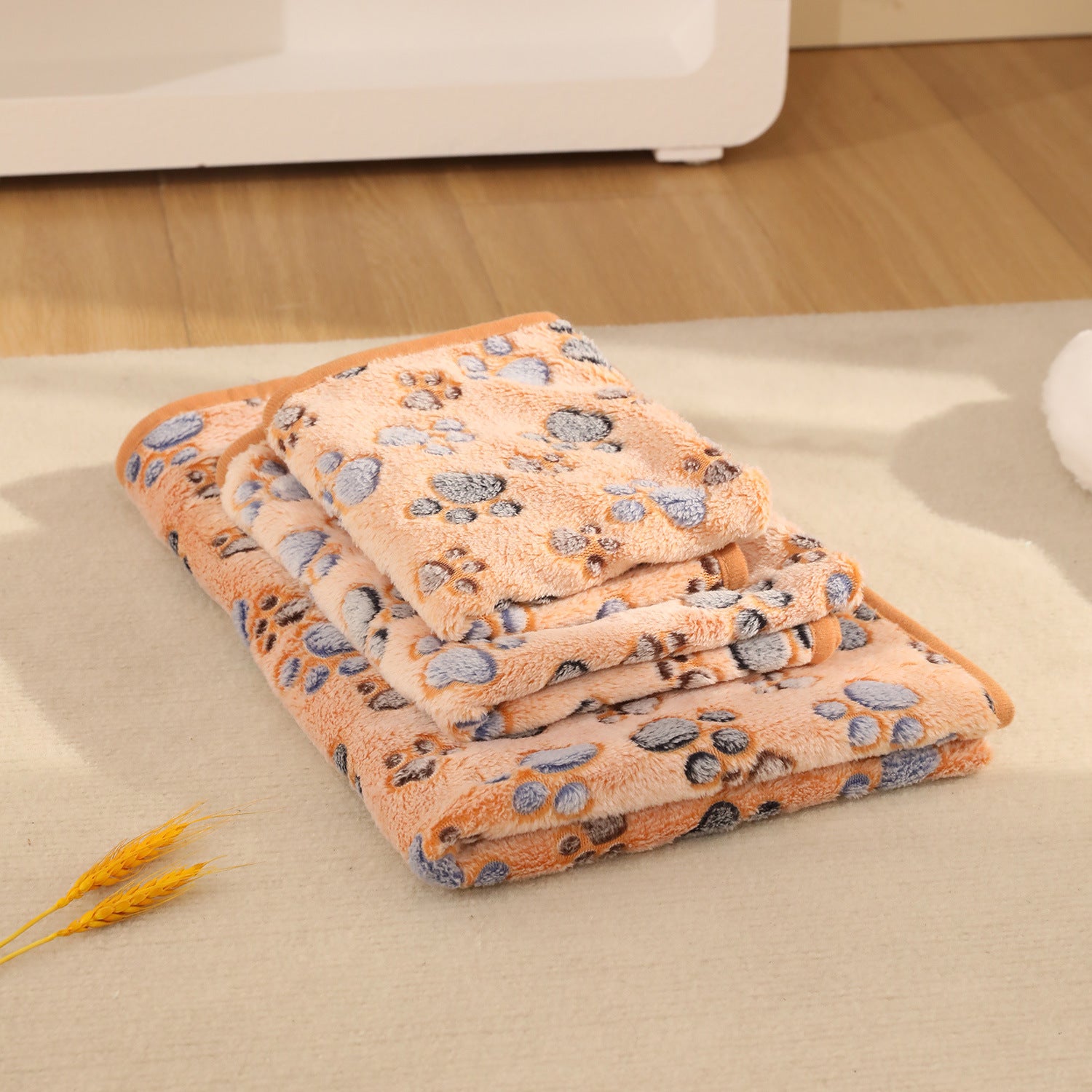Soft coral fleece dog blanket mat with heart pattern on the floor, photo 14