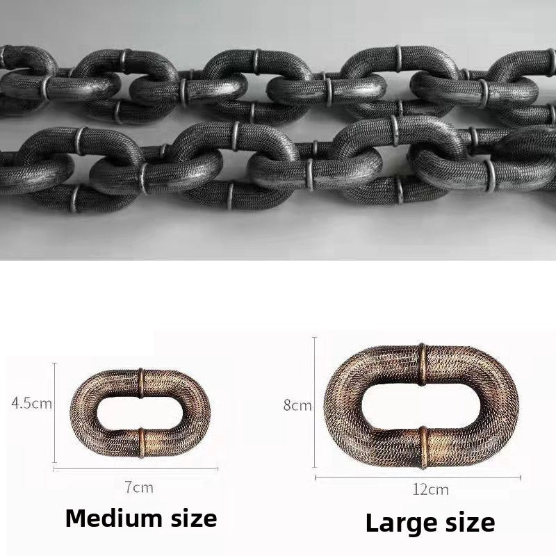 Chain-look plastic dog lead prop in 3 colour options