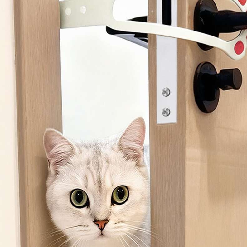 Pet door holder anti-pinch stopper, main product photo