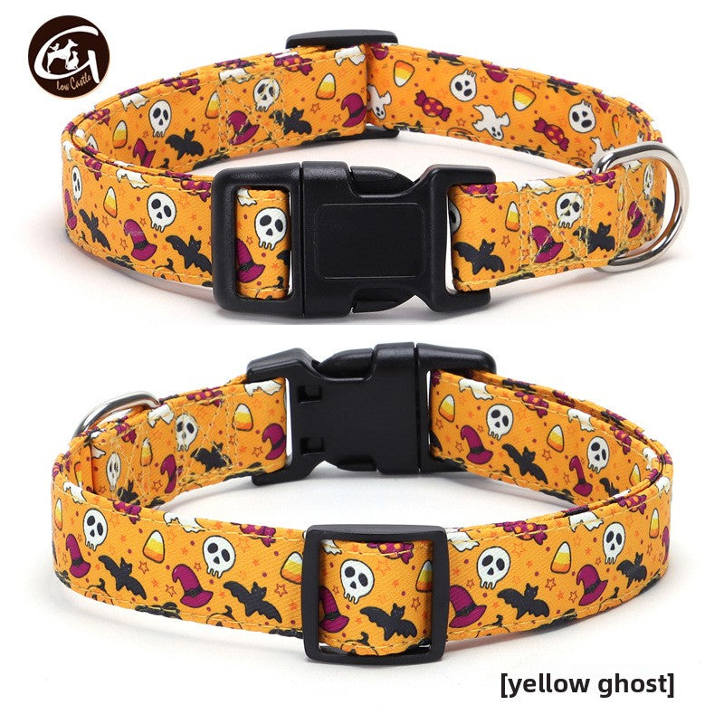 Halloween fabric dog collar with pumpkin print in Green Bat, showing size and shape