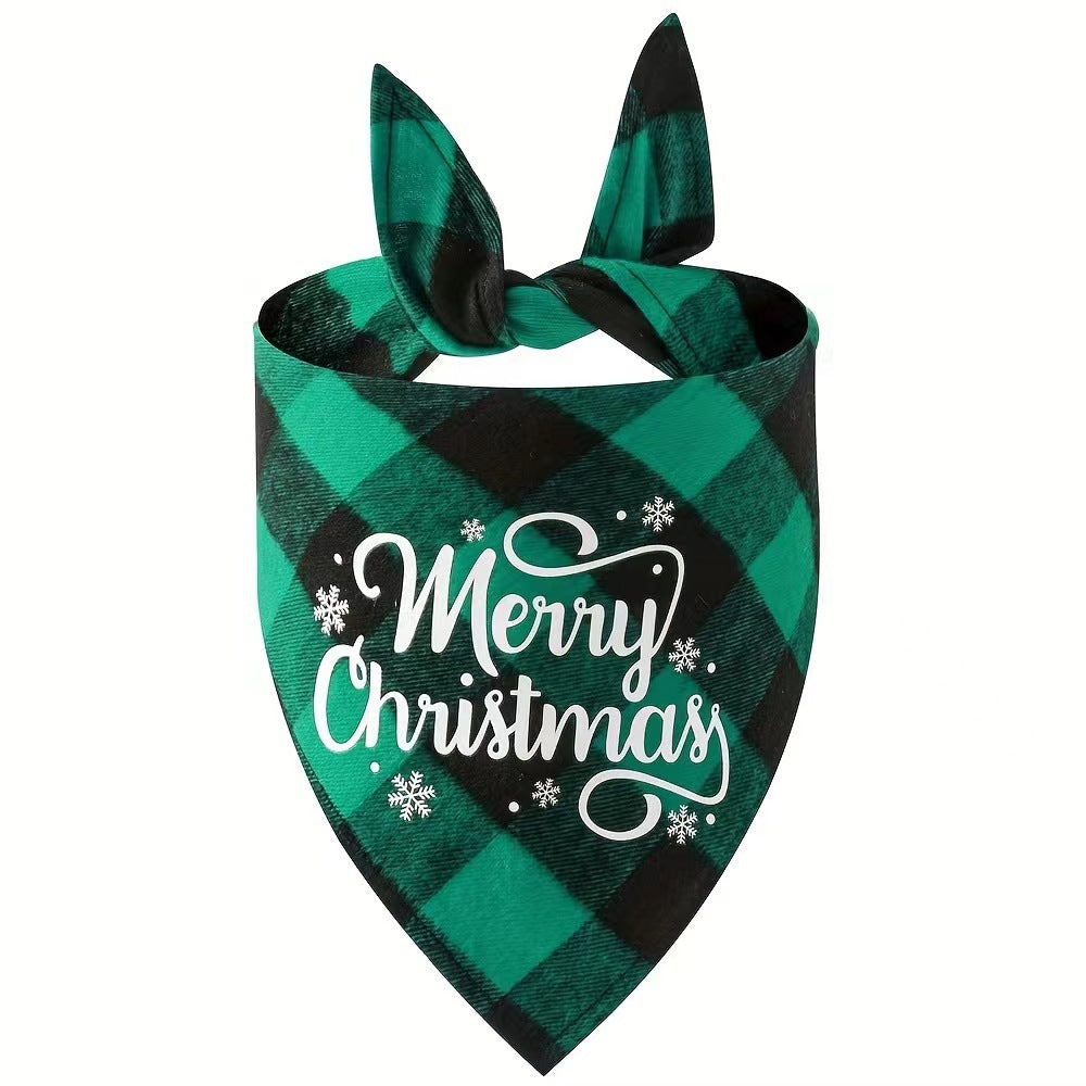 Christmas printed pet bandana for dogs and cats in Green Christmas Hat, close-up detail