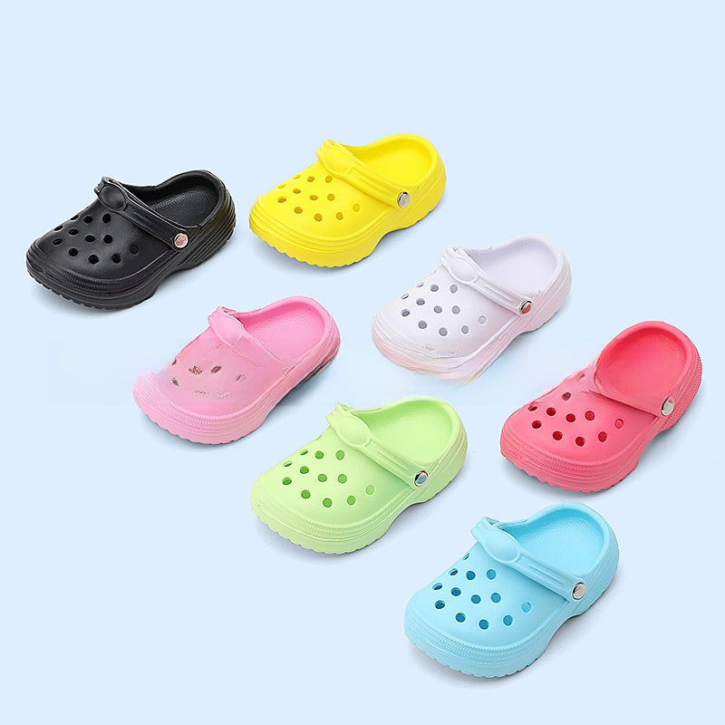 Waterproof EVA dog clogs, available in 14 colours, image 3