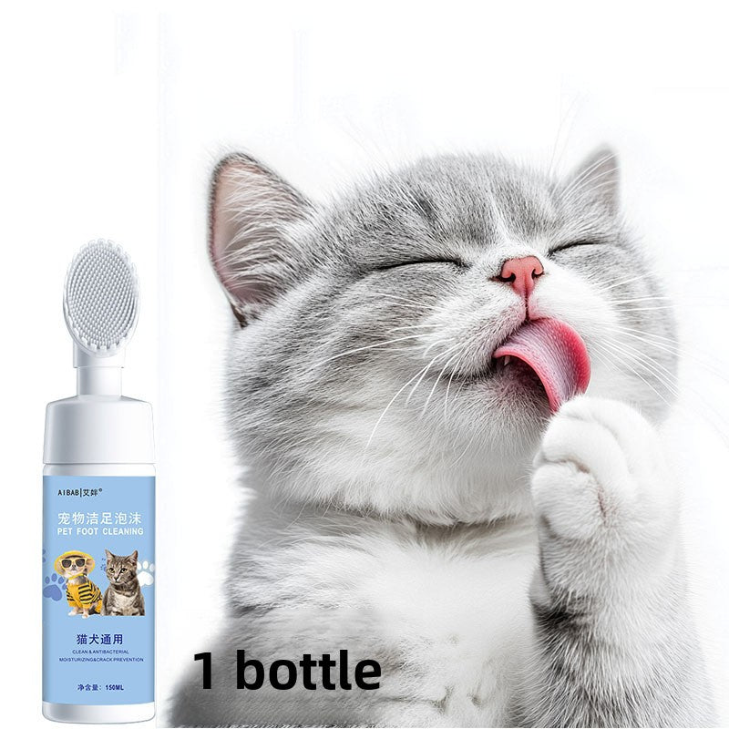 No-Rinse Paw Cleaning Foam for Pets, Gentle on Sensitive Pads