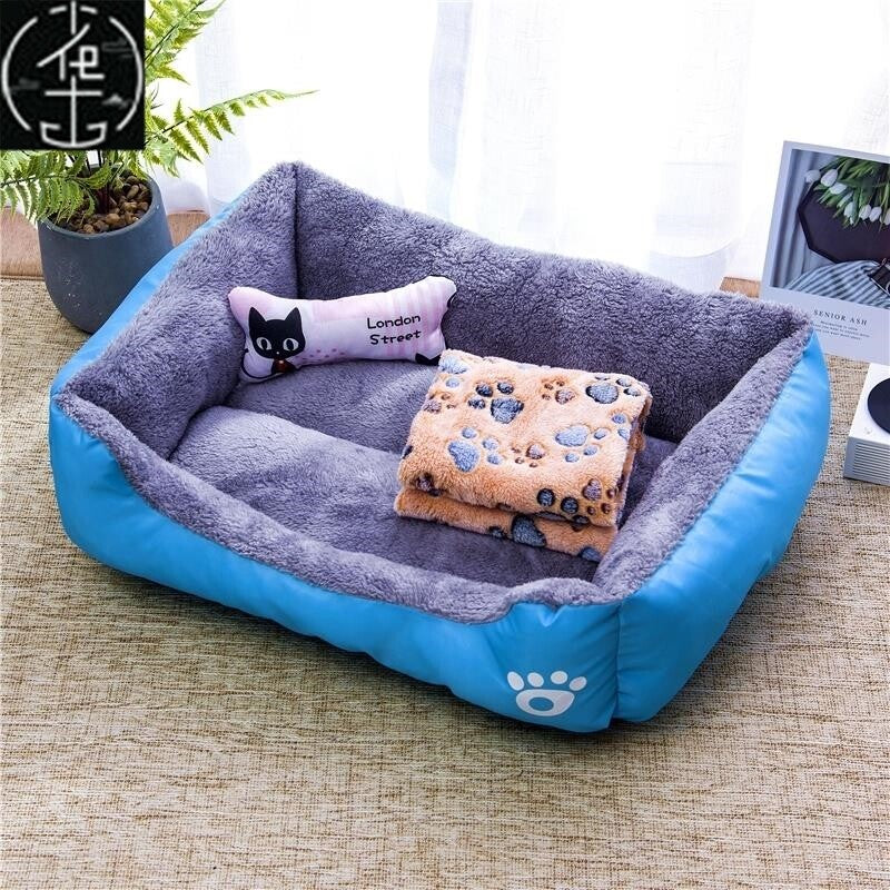 Warm donut pet bed with blanket and toy bone, photo 12 of 80