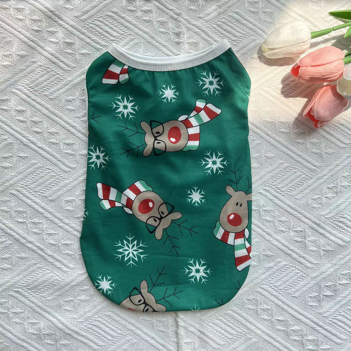 Lightweight Christmas dog vest in breathable polyester in Navy Christmas, showing size and shape