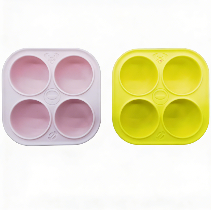 Four-Compartment Silicone Dog Snack Tray, Reusable and Easy to Clean, Yellow or Pink