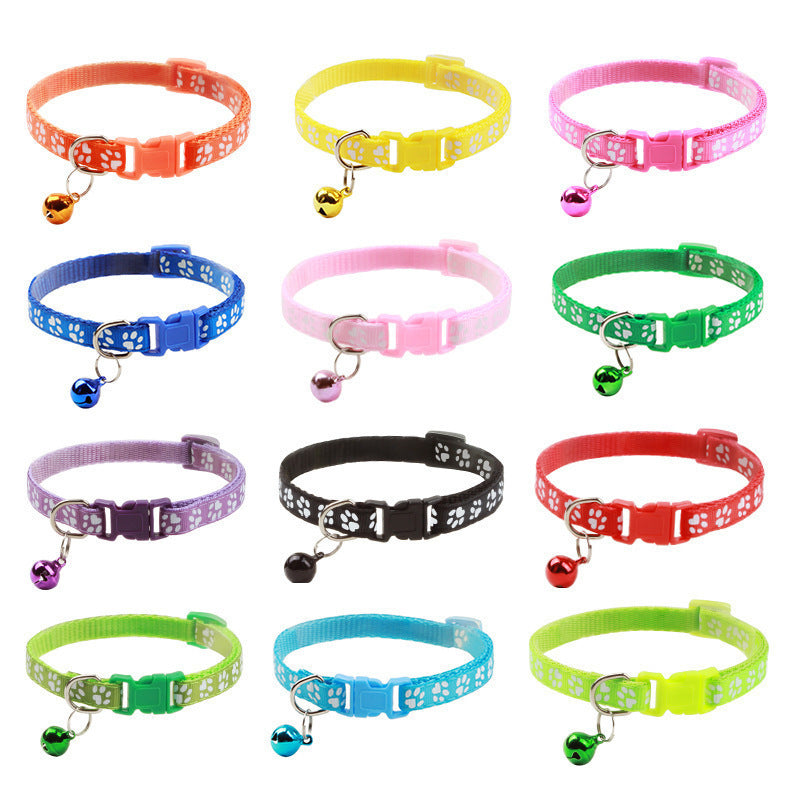 Elastic nylon cat collar with bell and paw print patch, product image 3