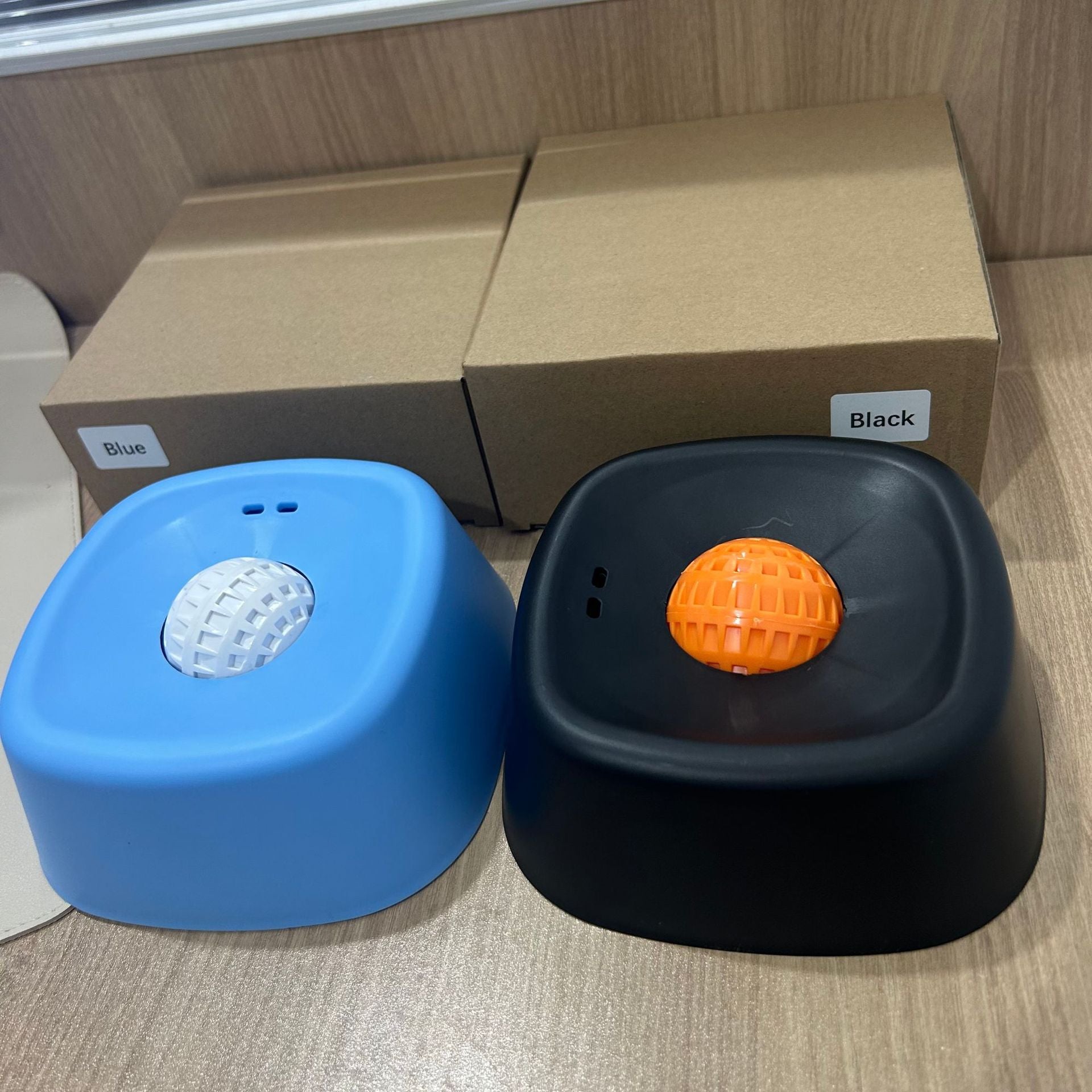 Bone-Shaped Slow Feeder Dog Bowl in PLA with Non-Slip Base, Easy to Clean