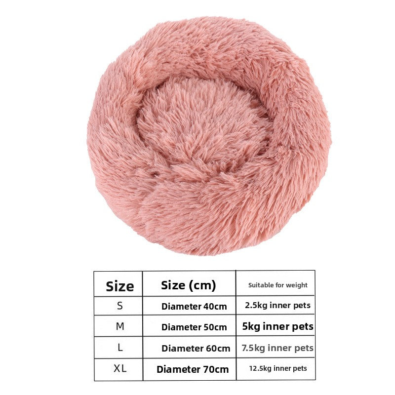 Semi-enclosed shell cat bed in soft plush, second detail photo