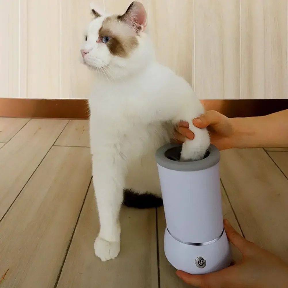 Electric Paw Cleaner Cup with Rotating Brushes for Dogs and Cats