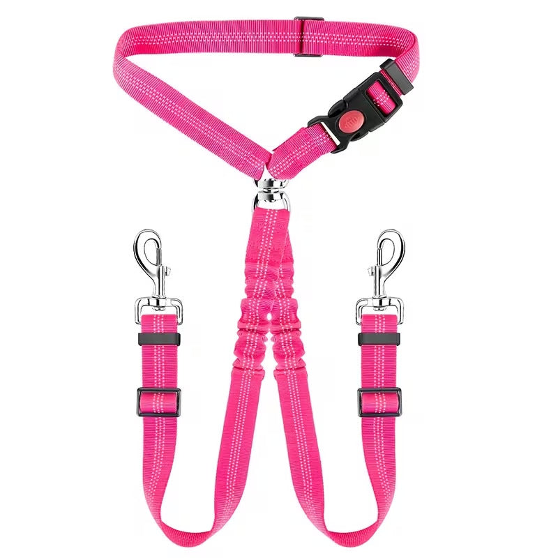 Elastic dog car safety lead, available from Pet Royale UK