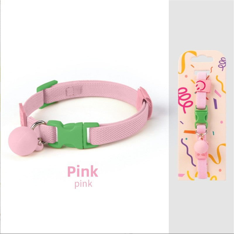 Elastic collar for cats and small dogs, ideal for everyday use