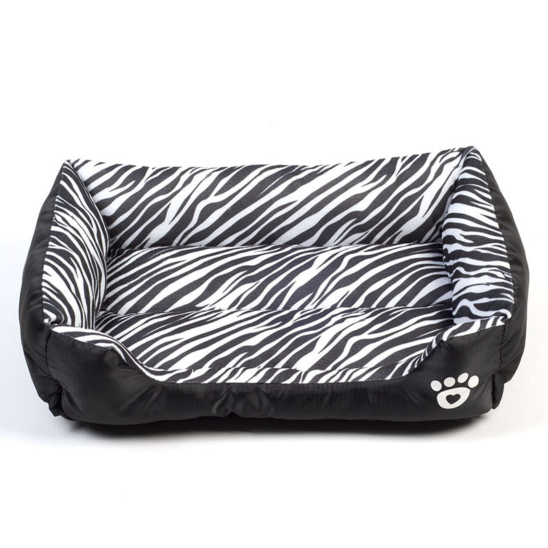 Rectangular cotton dog bed with leopard print Oxford cloth outer