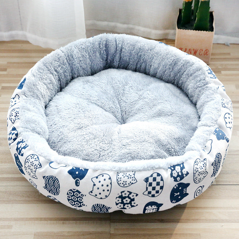 Round cotton pet bed with sweet strawberry print for cats, view 9
