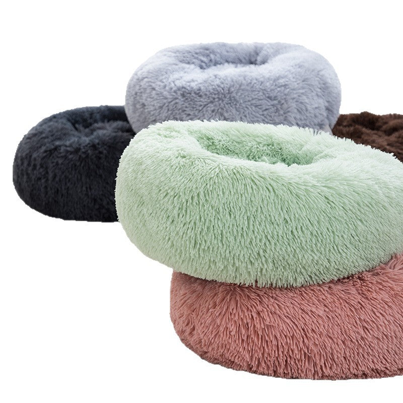 Light grey round plush pet bed with deep nest shape, photo 5