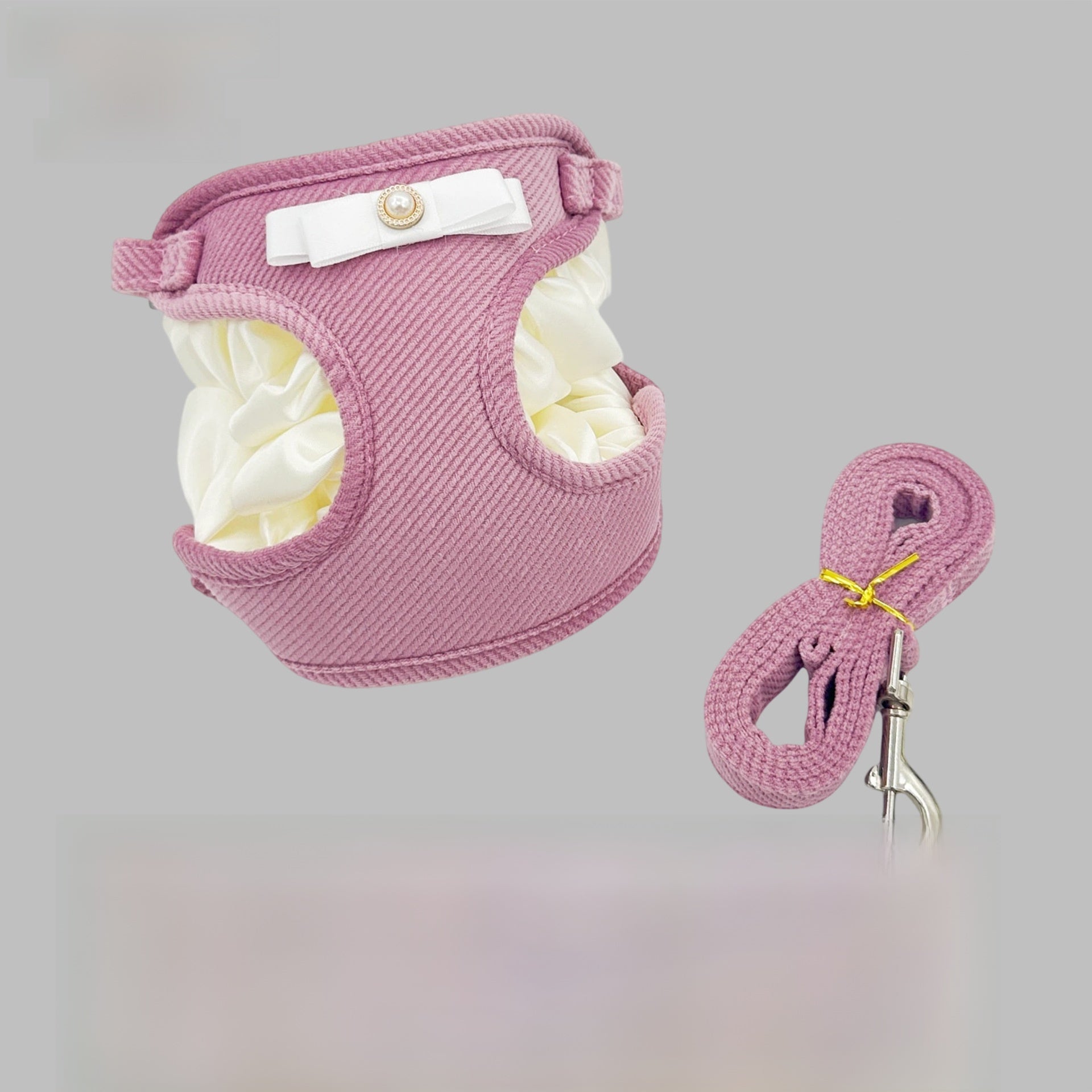 Soft vest harness and lead set, ideal for everyday use