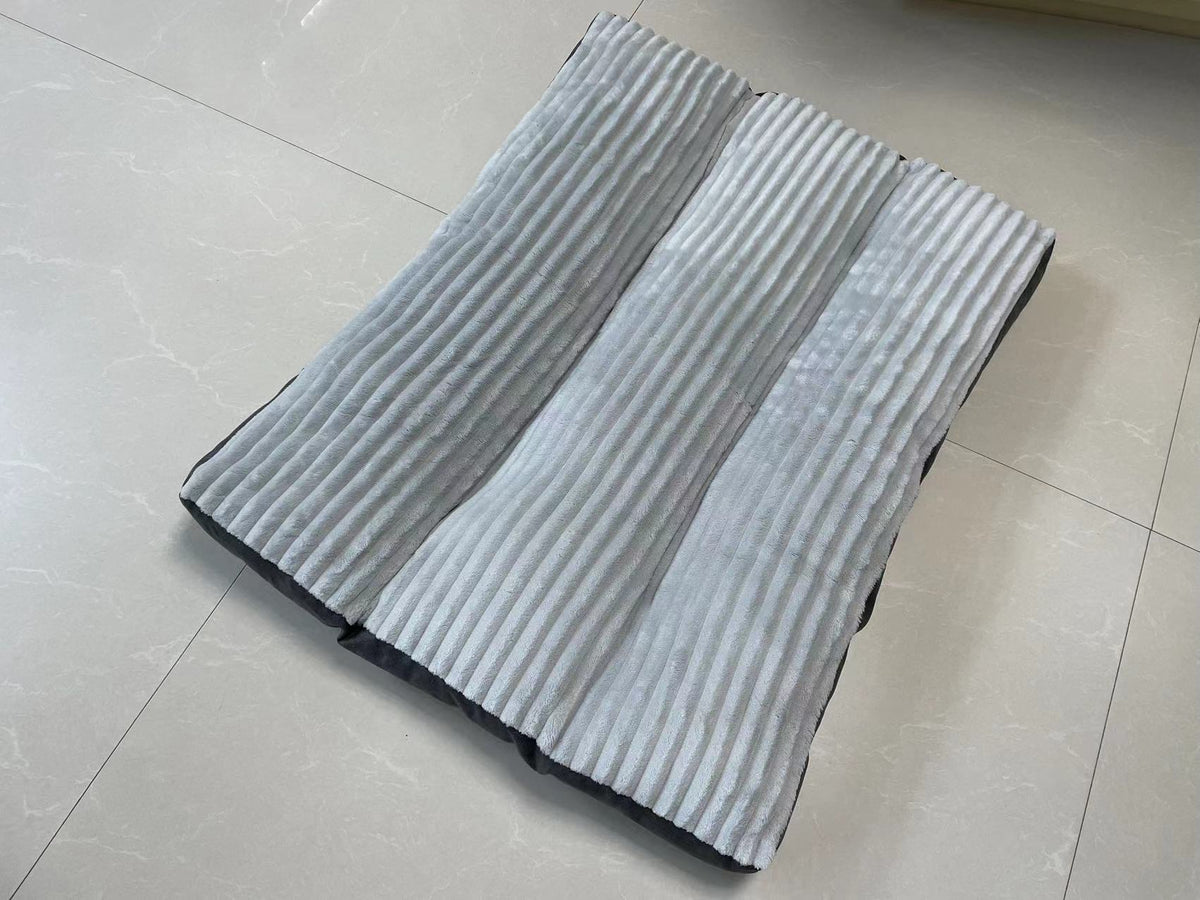 Removable washable dog bed mat with thick padding, photo 10 of 11