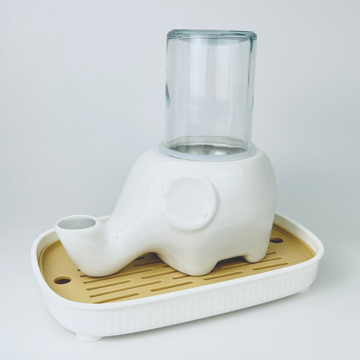 Ceramic Elephant Gravity Cat Drinking Fountain with Glass Bottle and Silicone Ring
