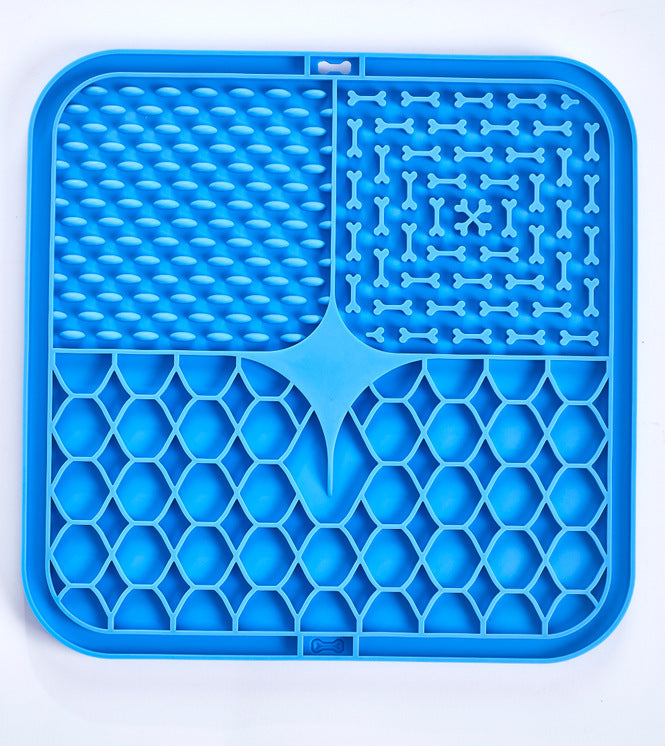 Silicone pet licking pad