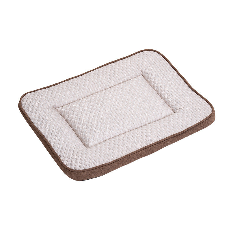 Gel cooling mat for dogs and cats, detail photo 9