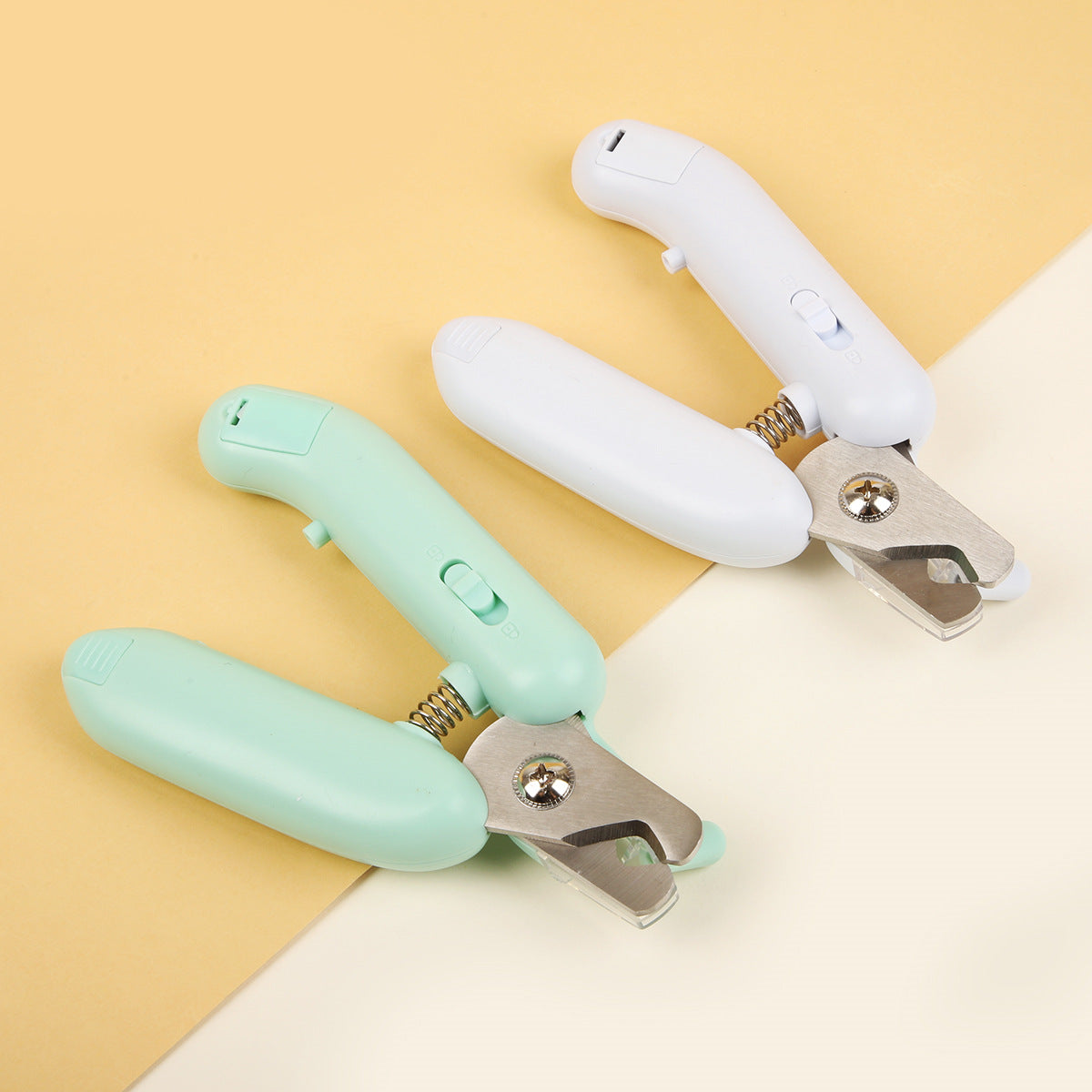LED Pet Nail Clippers with Safety Guard and Non-Slip Handle