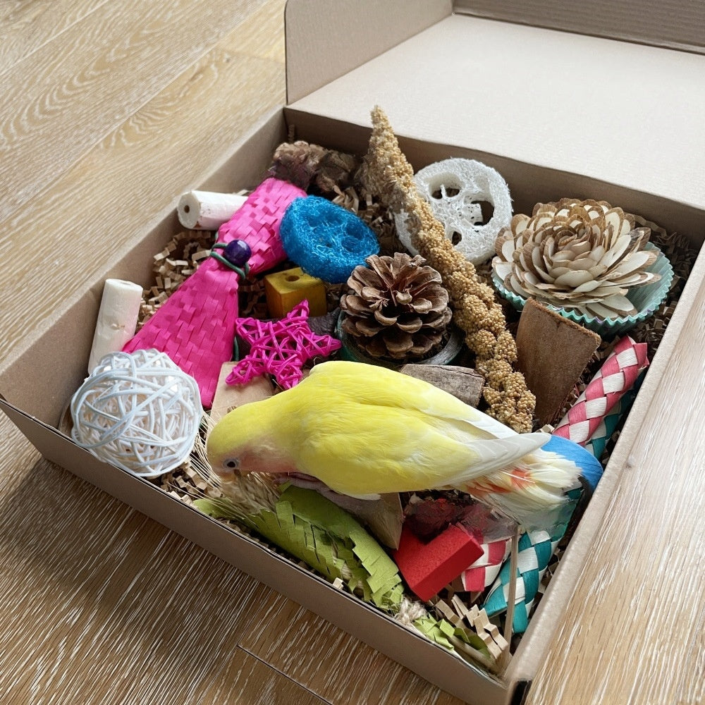 Shreddable bird foraging toy in wood colour - view 2