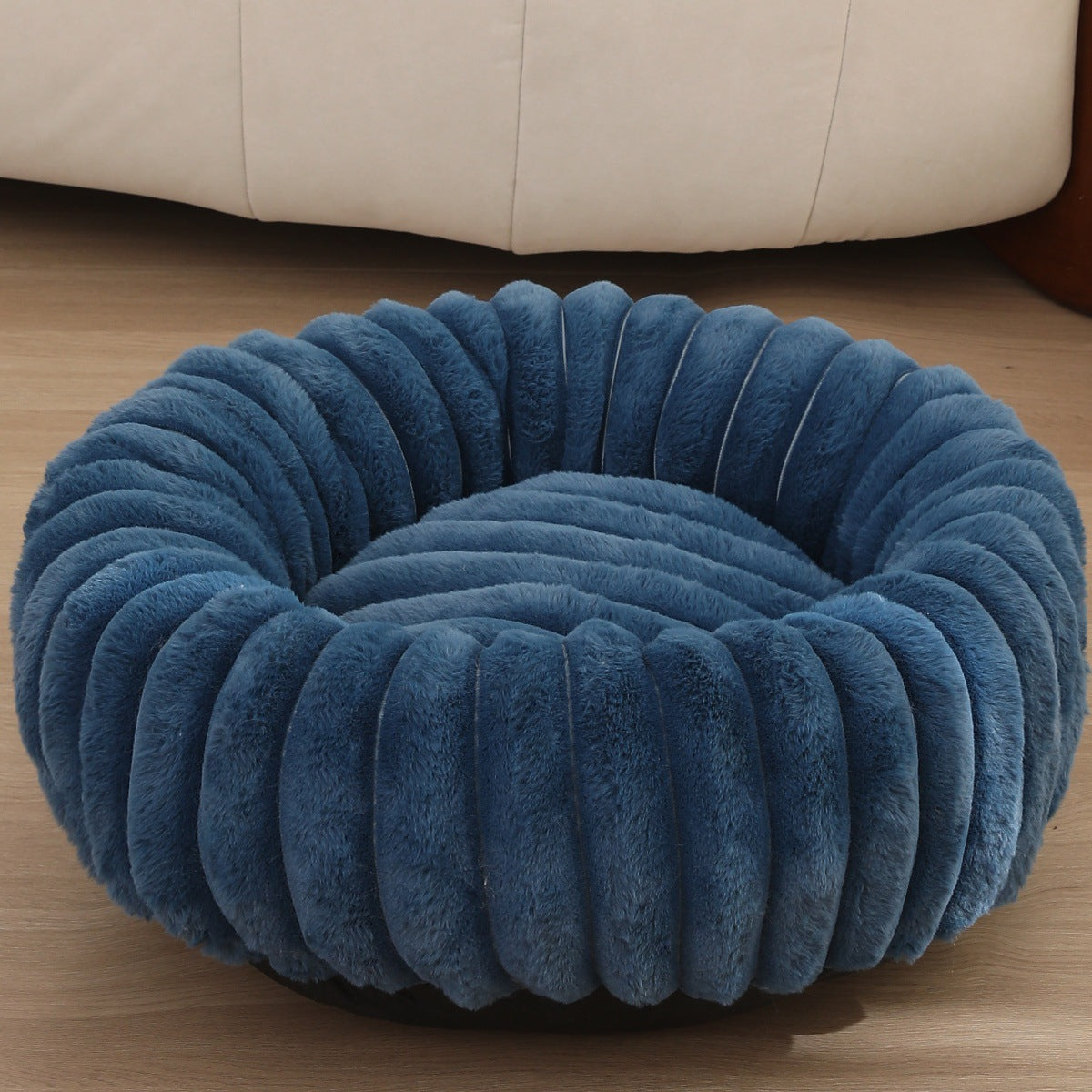 Plush Round Faux Fur Pet Nest for Cats and Small Dogs, Warm Winter Bed, 40-50cm