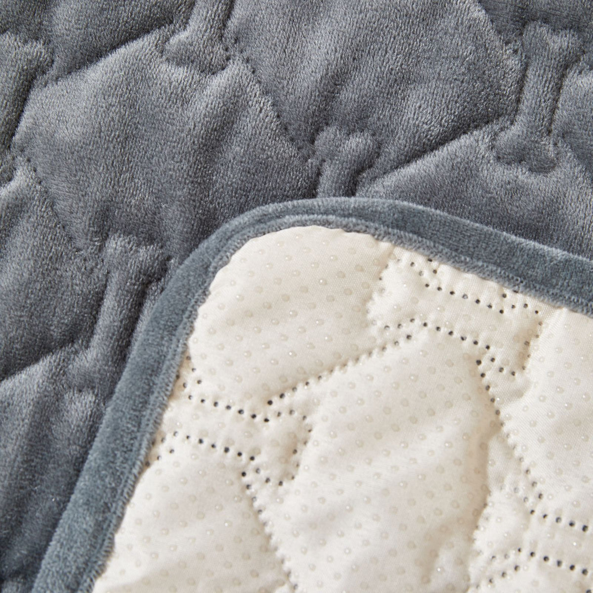 Large plush dog bed mat with pillow, detail photo 4