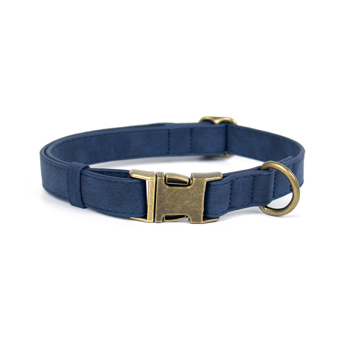 Retro PU leather dog collar and lead, available from Pet Royale UK