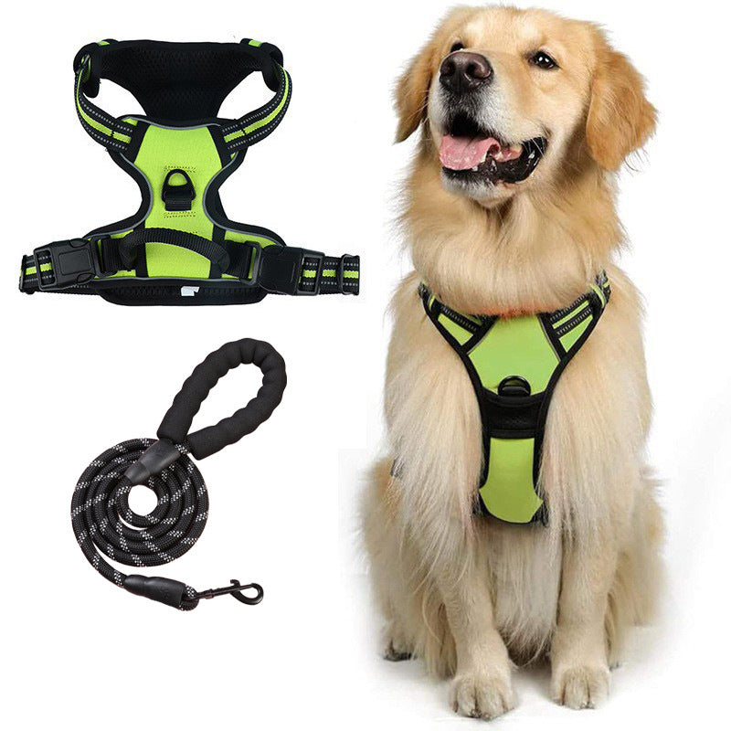 Reflective vest dog harness in black with matching rope lead