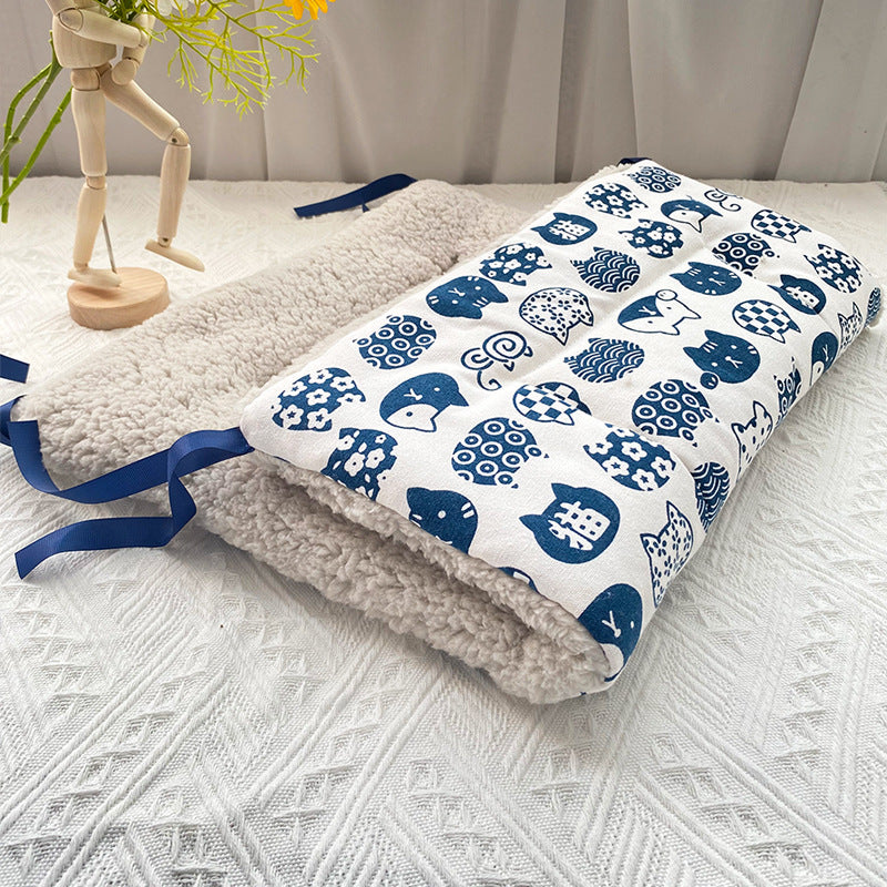 Blue cat print warm fleece pet mat for cats, photo 3