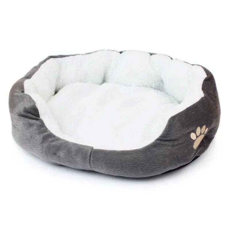 Super soft plush pet bed mat, detail and texture view