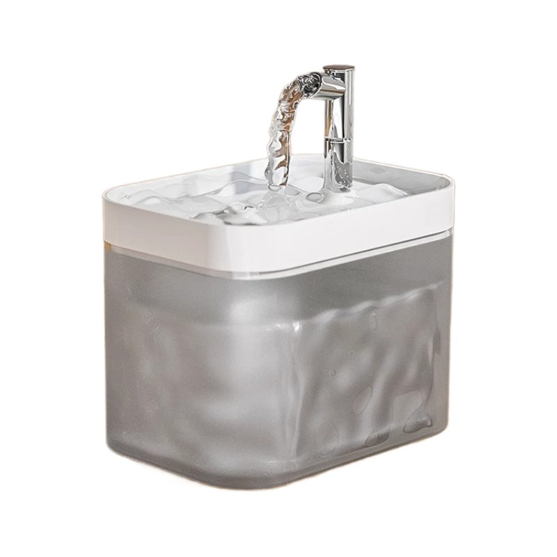 Cat water fountain