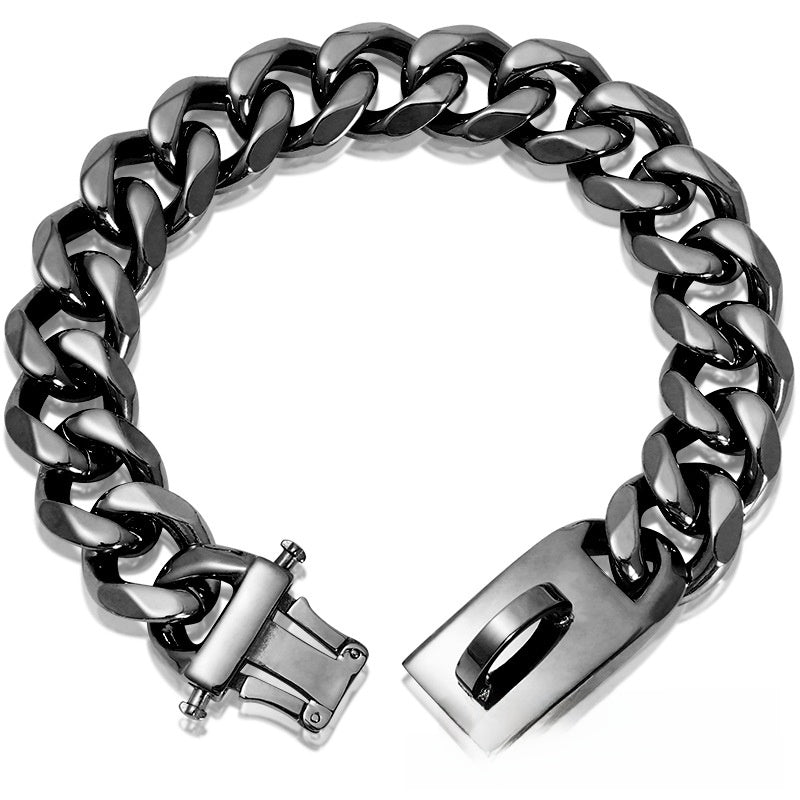 Stainless steel chain dog collar, ideal for everyday use