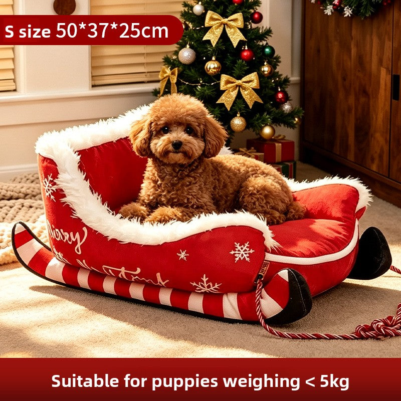 Christmas sleigh pet bed with warm plush lining, photo 5 of 10