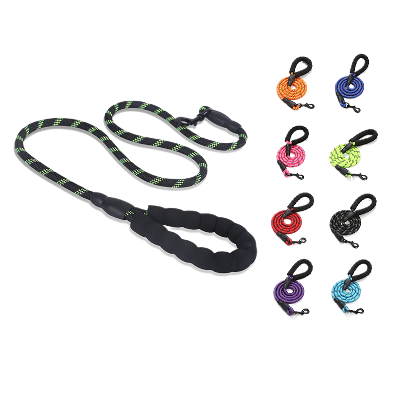 Reflective nylon 1.5m dog lead in dark blue