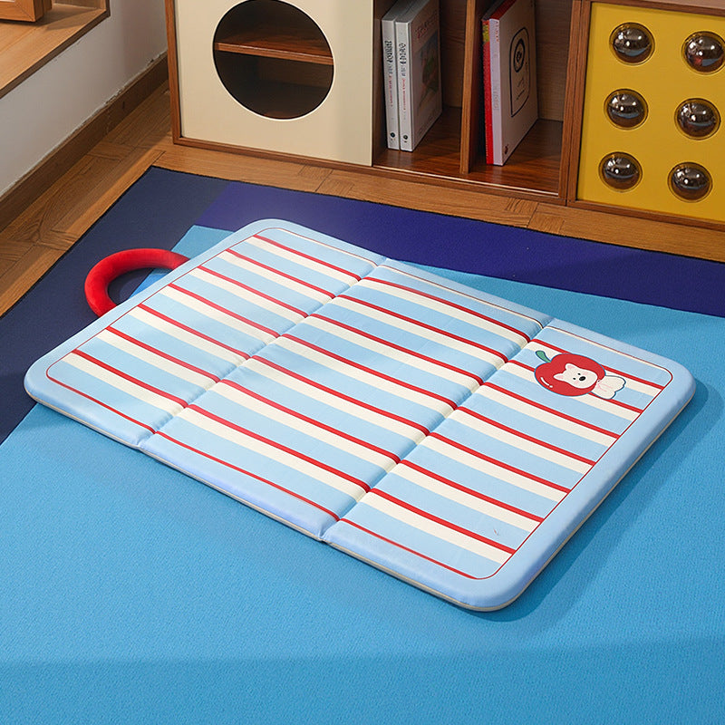 Waterproof double-sided dog print cooling mat for pets, product detail photo