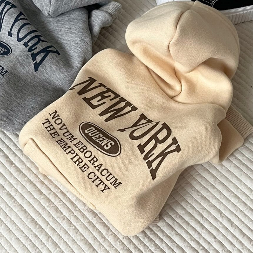 Fleece lined sweatshirt for small dogs and cats in Light Grey, showing size and shape