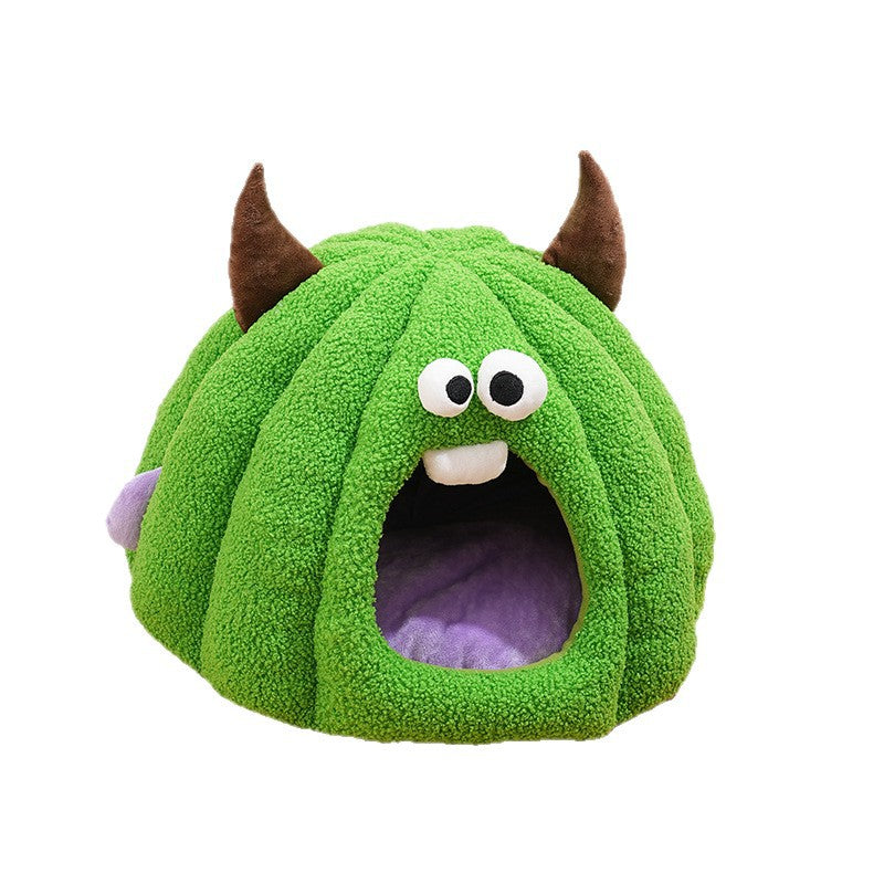 Green hide and seek cat bed for cats and small dogs, view 5