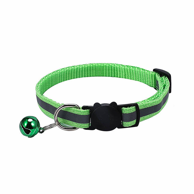 Reflective cat collar with cat-head buckle, available from Pet Royale UK