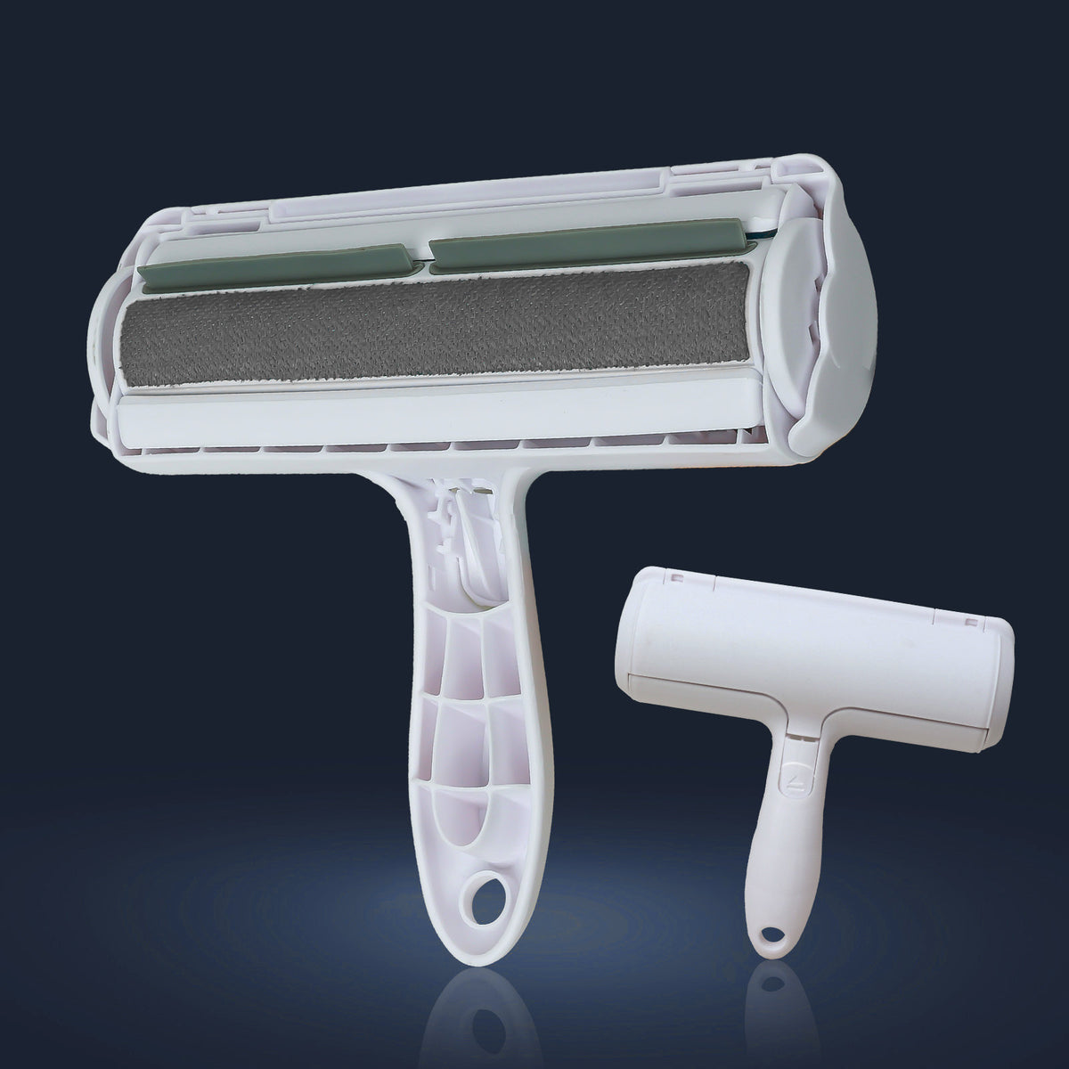 Reusable pet hair remover roller for sofas and carpets, photo 7 of 14
