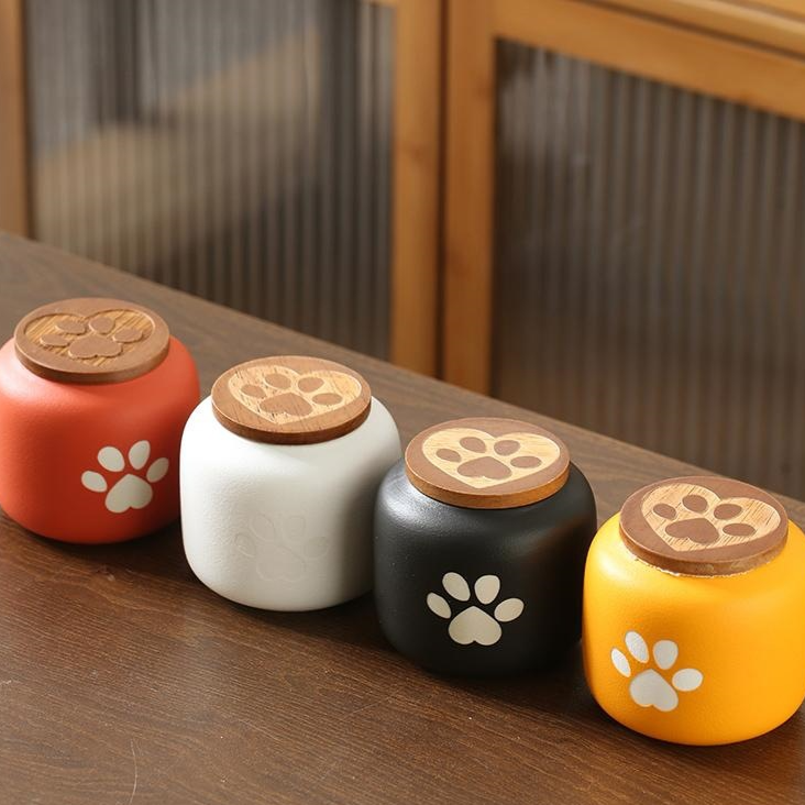 Ceramic Pet Memorial Urn
