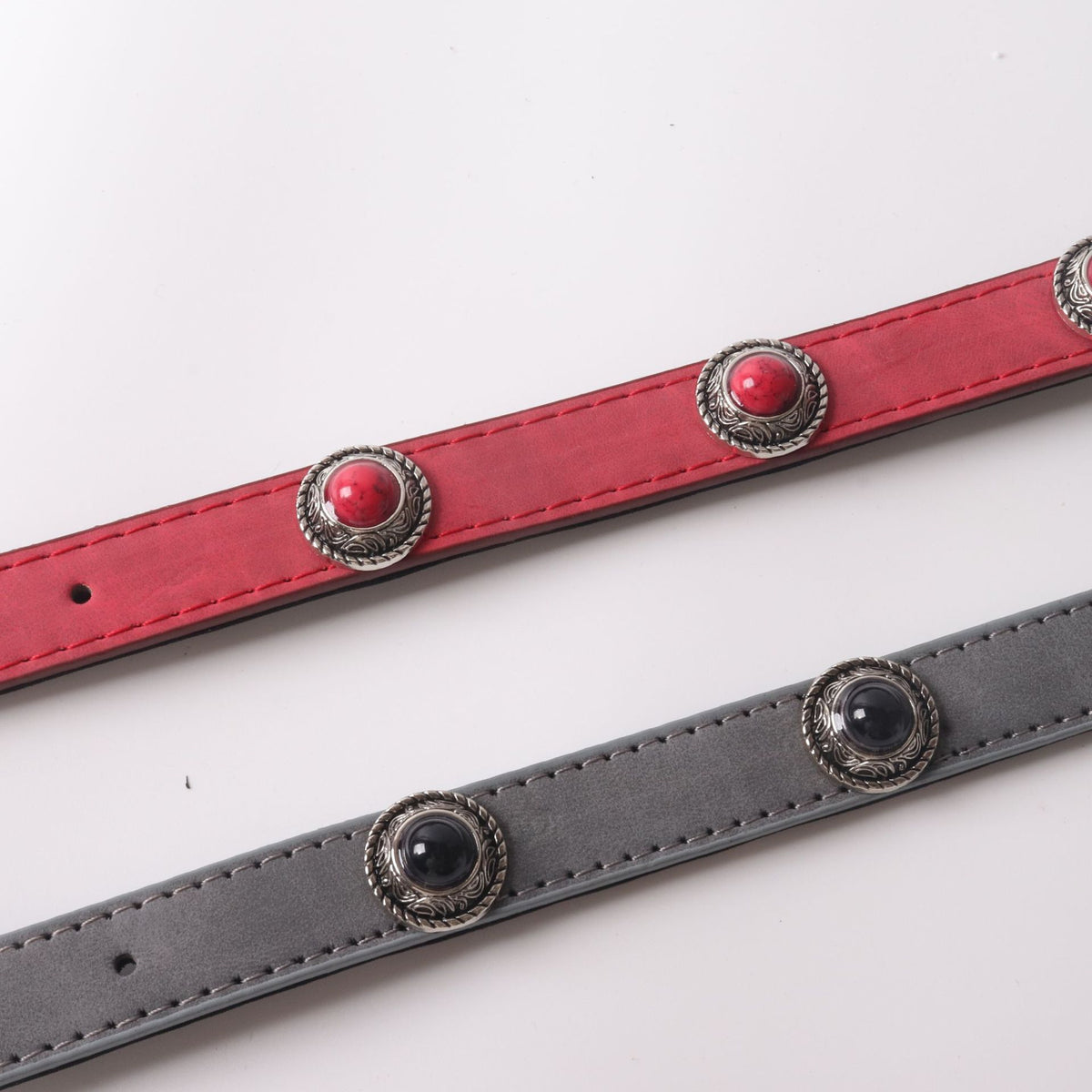 Adjustable PU leather cat collar with cat eye stone, product image 2